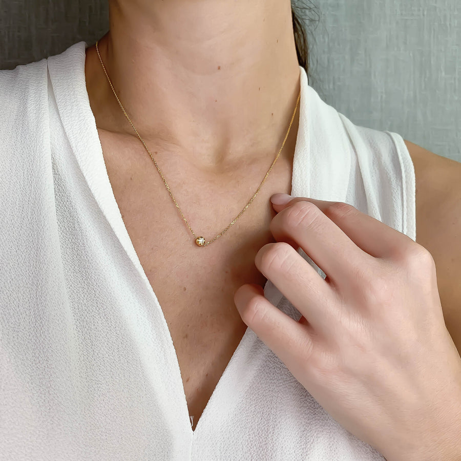 Collana in oro giallo con punto luce-Stardust Glam